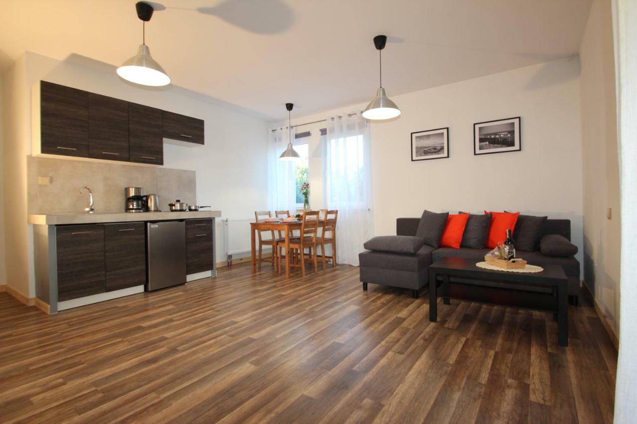 Apartdebki Odargowo エクステリア 写真